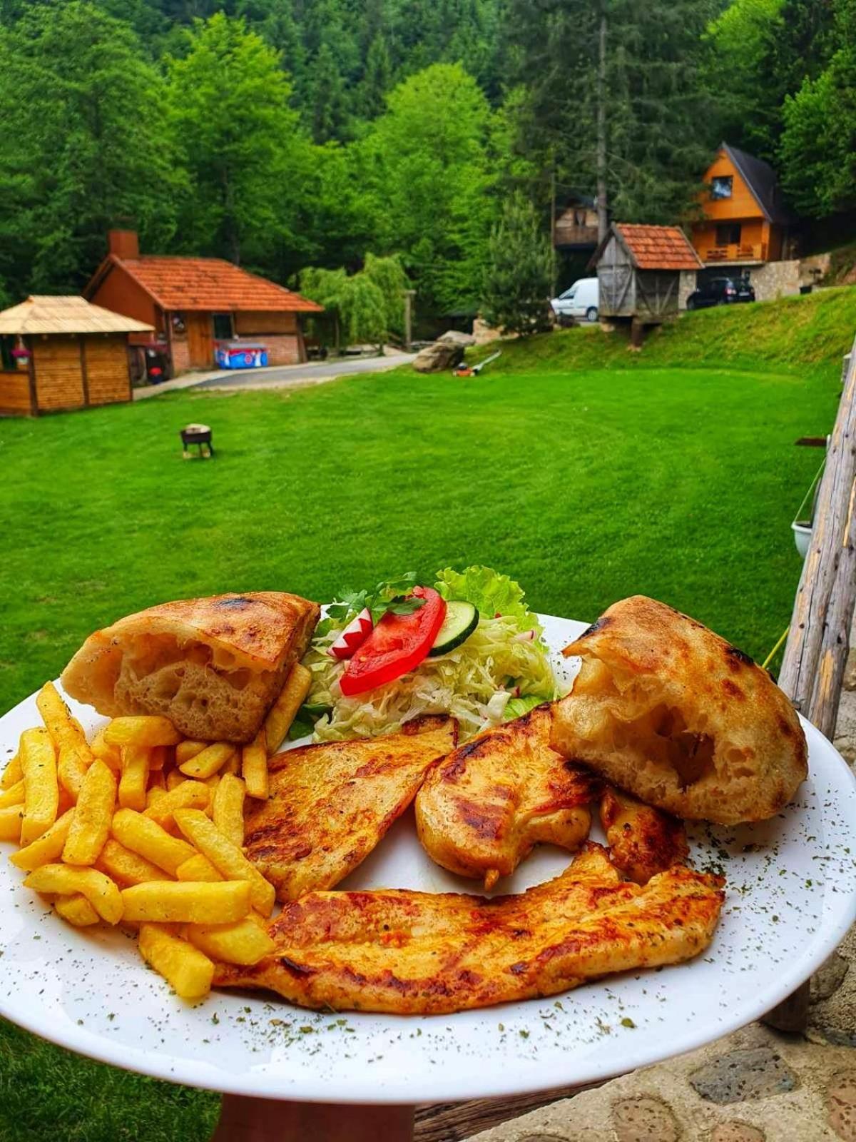 Appartement Etno Selo Bistrovo à Vitez Extérieur photo